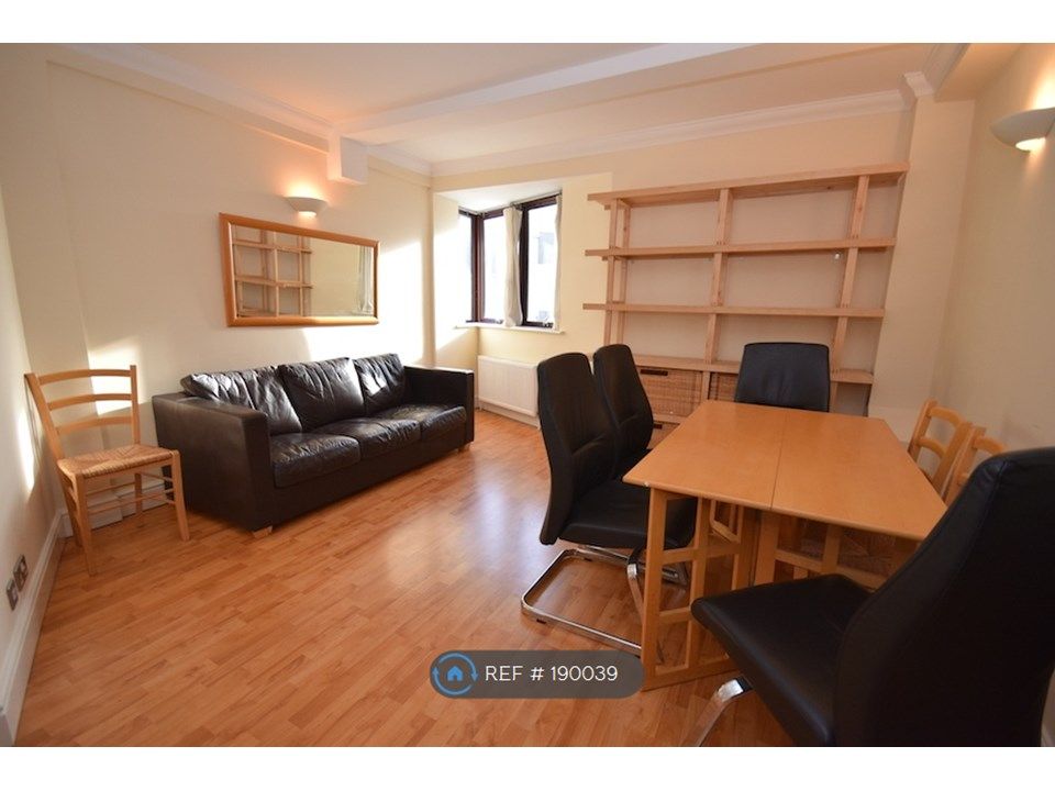 2 bed flat to rent in St. Michaels Court, London SE1, £2,340 pcm Zoopla