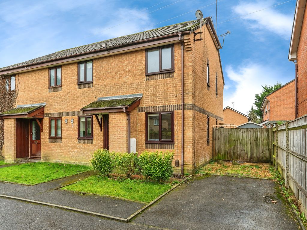 1 bed end terrace house for sale in Springfield Drive, Totton