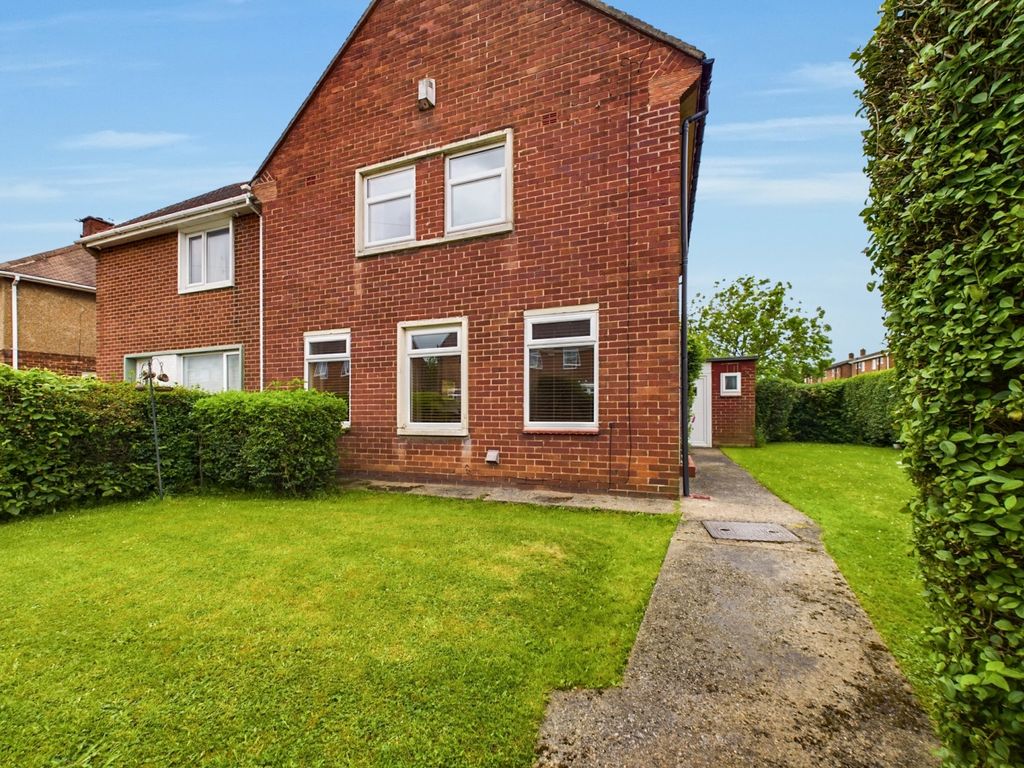 3 bed semidetached house for sale in Kirklinton Road, North Shields