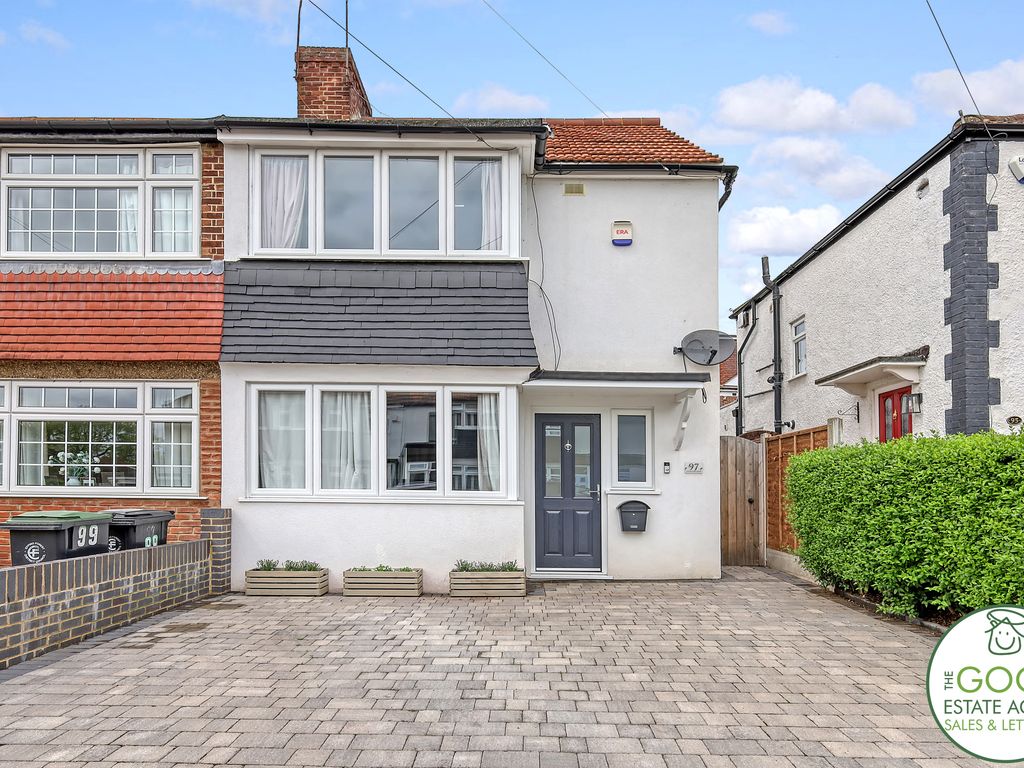 3 bed end terrace house for sale in Southern Drive, Loughton IG10 Zoopla