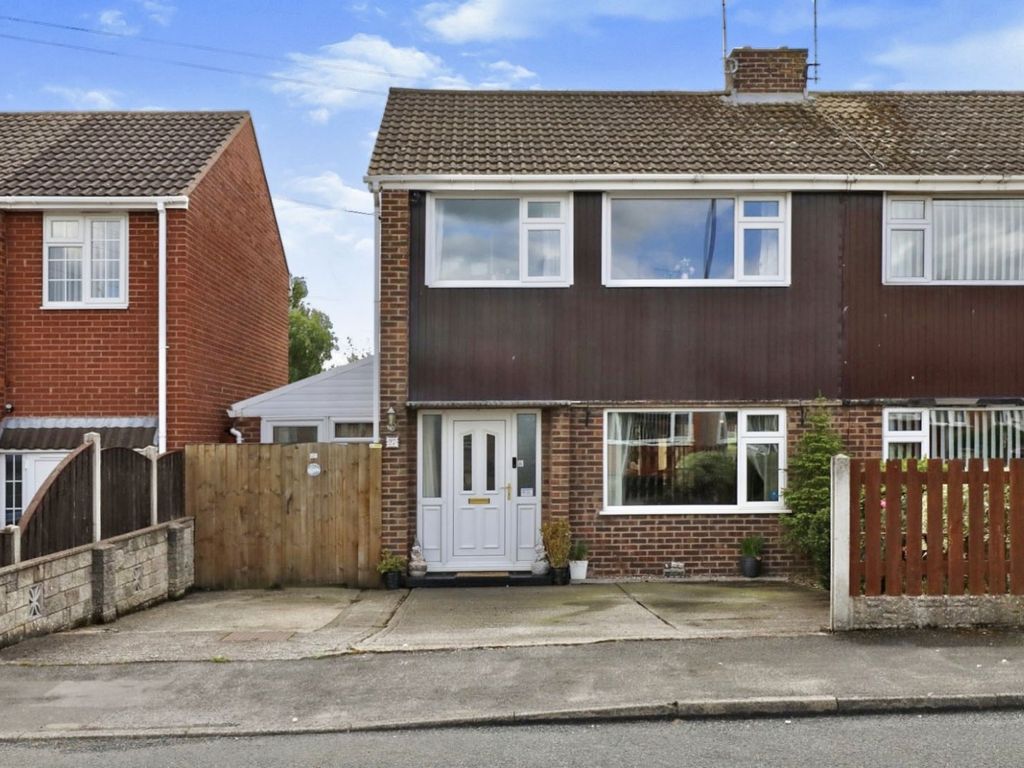 3 bed semi-detached house for sale in hoades avenue, woodsetts, worksop, south yorkshire s81