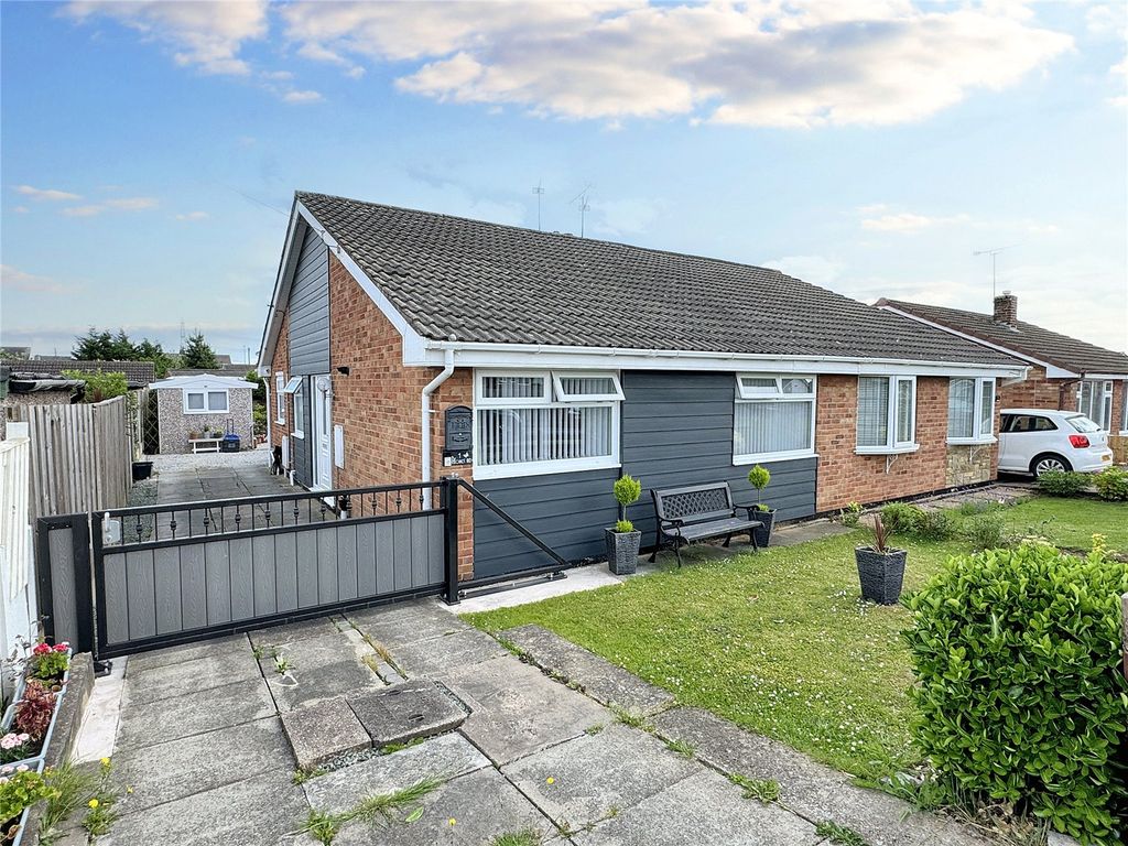2 bed bungalow for sale in Fores Road, Armthorpe, Doncaster, South