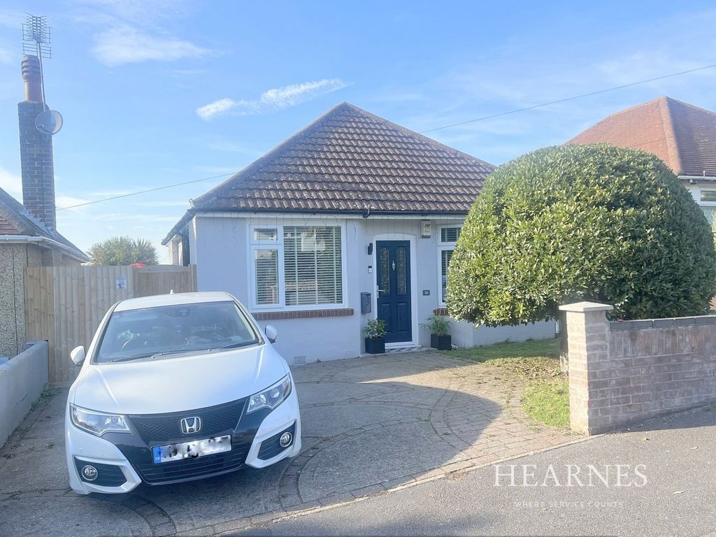 2 bed detached bungalow for sale in Chandos Avenue, Poole BH12, £