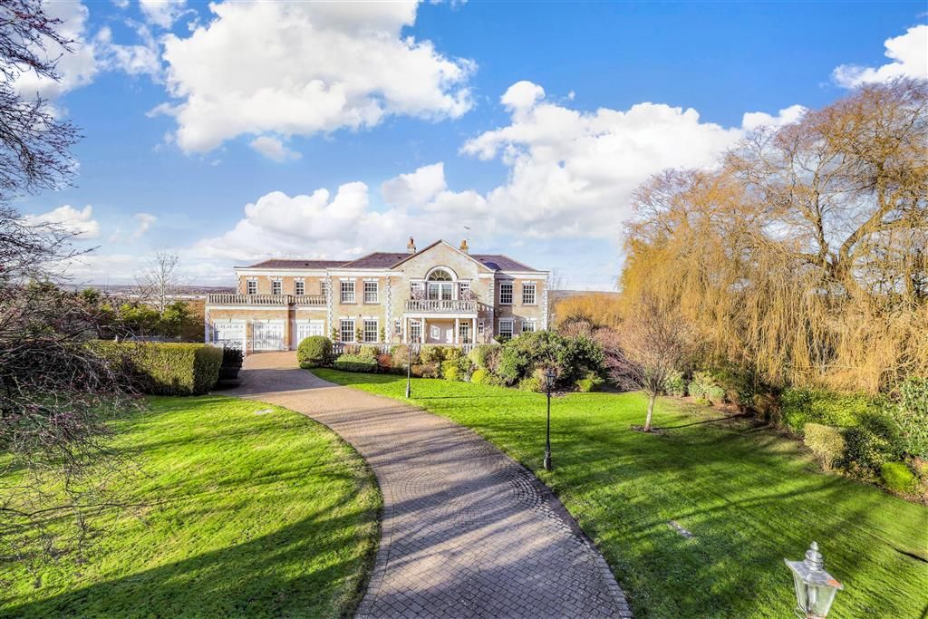 6 bed detached house for sale in Mott Street, High Beach, Loughton
