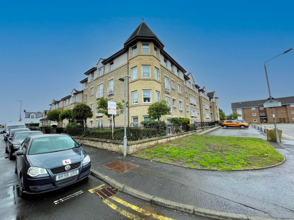2 bed flat for sale in Weavers Court, Woodside Walk, Hamilton ML3, £
