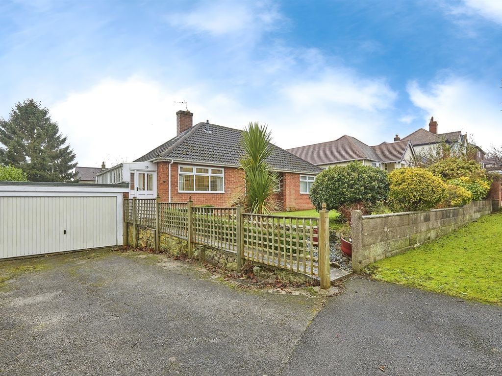 3 bed detached bungalow for sale in Pond Road, Holbrook, Belper DE56, £