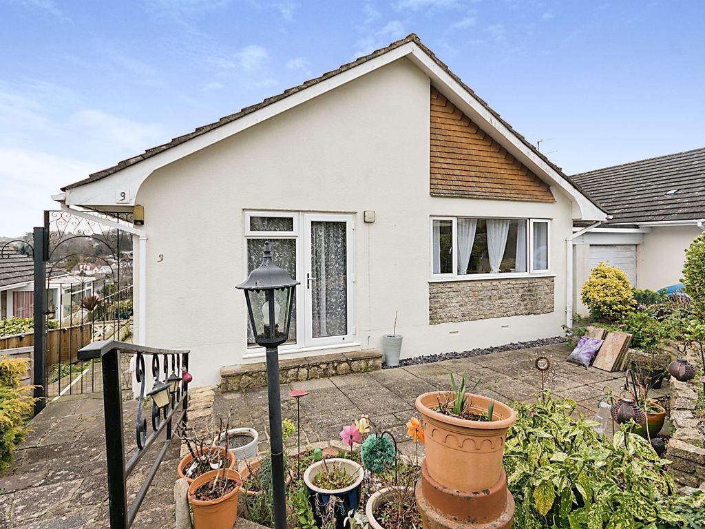 2 bed detached bungalow for sale in Marlowe Close, Torquay TQ2 Zoopla