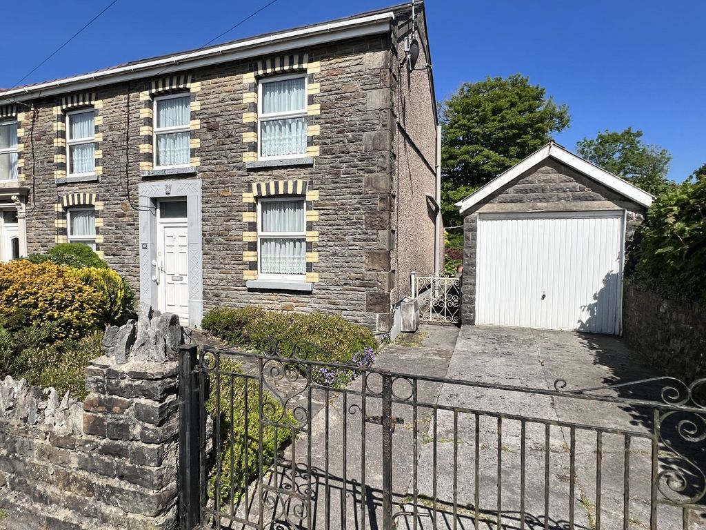 3 bed semidetached house for sale in Heol Y Gors, Cwmgors, Ammanford