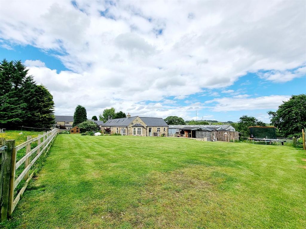 4 bed cottage for sale in Consett DH8 Zoopla