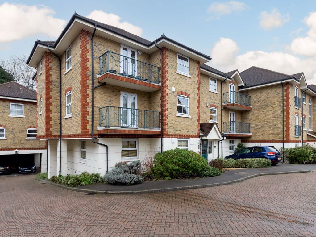 2 bed flat for sale in Parkgate Mews, London N6 Zoopla