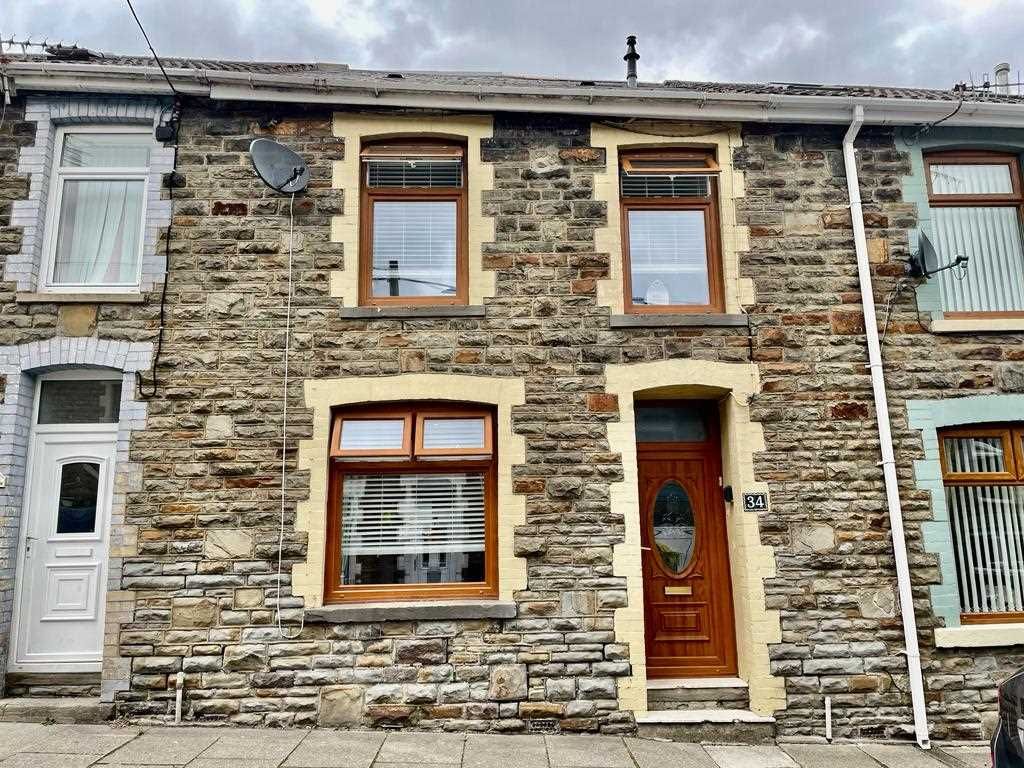 3 bed terraced house for sale in Wyndham Street, Evanstown, Gilfach