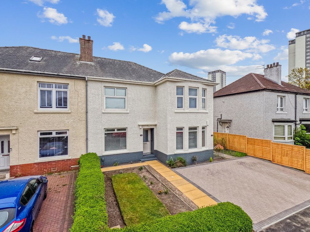 3 bed flat for sale in Polnoon Avenue, Knightswood, Glasgow G13 Zoopla