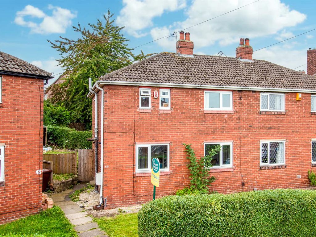 3 bed semidetached house for sale in Queens Drive, Wrenthorpe
