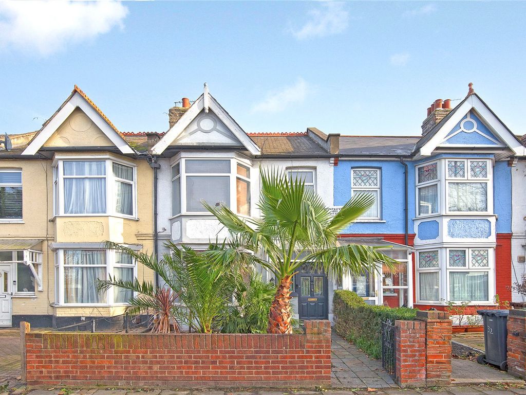 2 bed terraced house for sale in Empress Parade, Chingford Road, London
