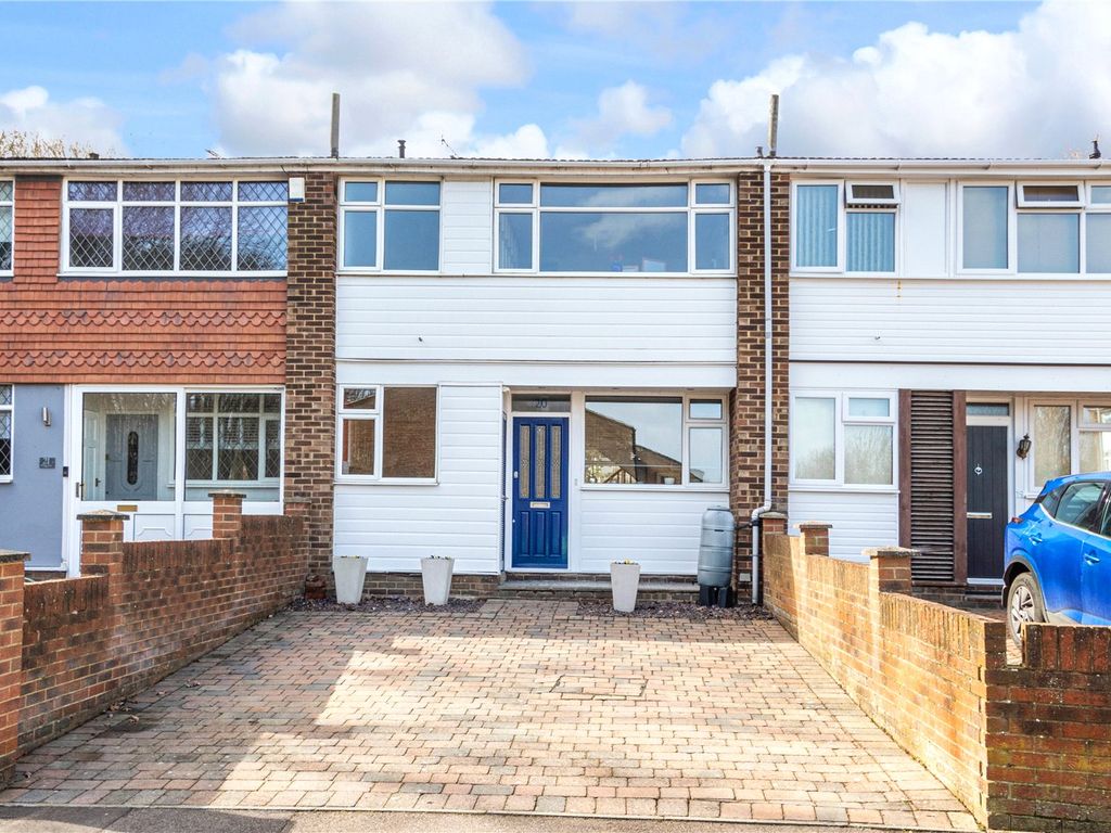 3 bed terraced house for sale in Spring Vale, Greenhithe, Kent DA9 Zoopla
