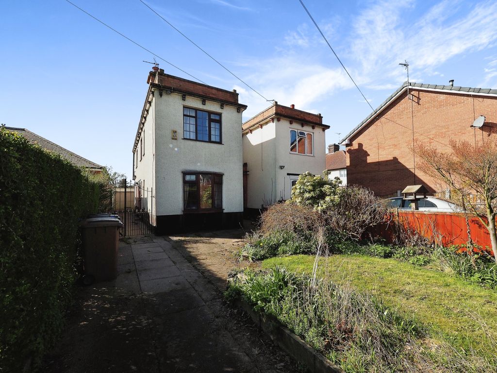 3 bed semidetached house for sale in Draycott Road, Sawley, Nottingham