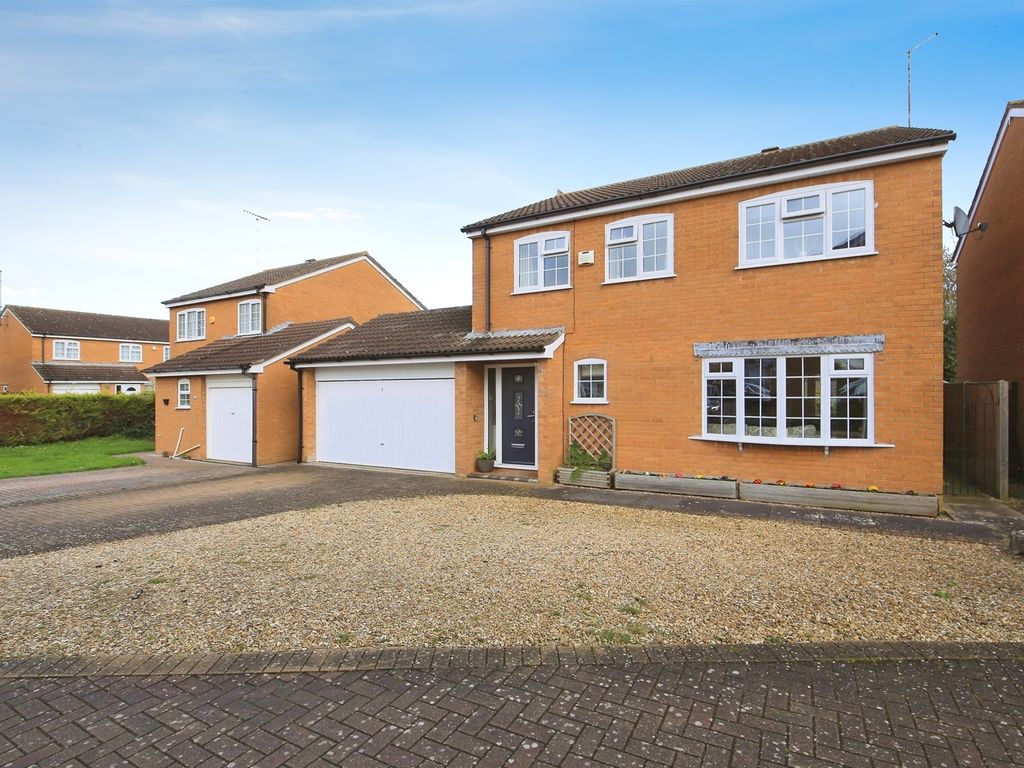 4 bed detached house for sale in Dunsberry, Bretton, Peterborough PE3