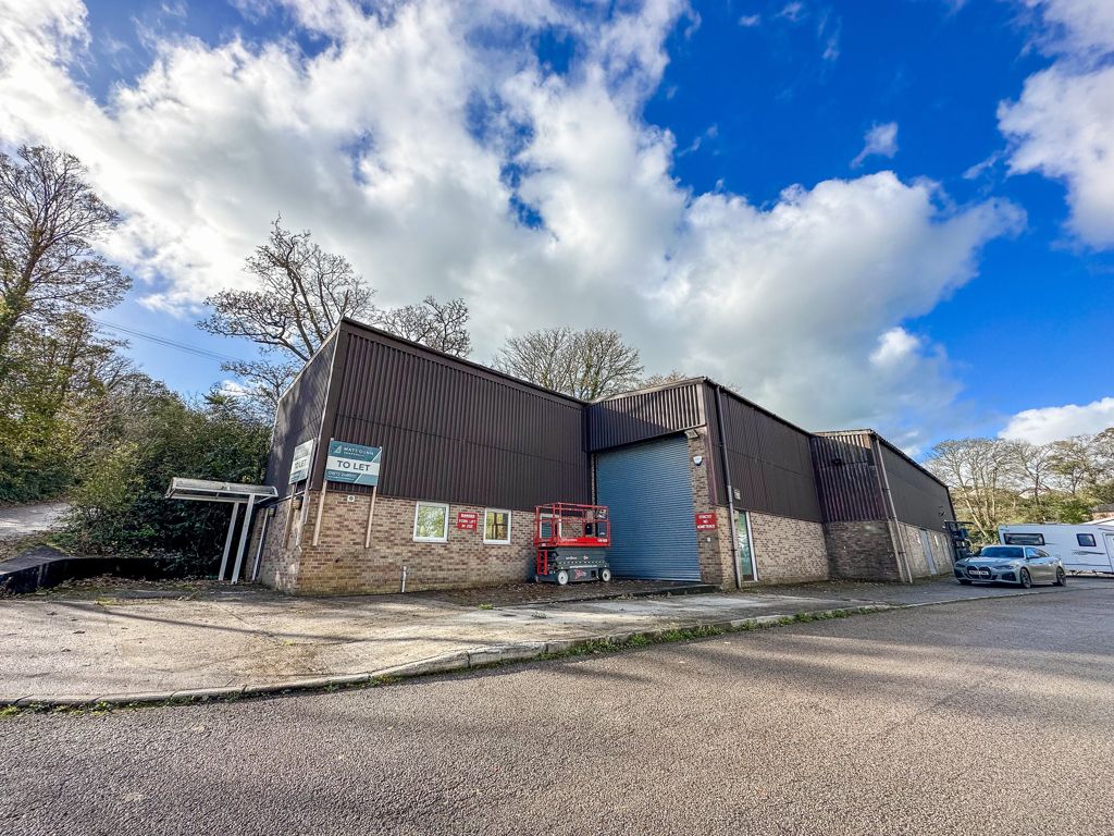 Light industrial to let in The Granary, Newham Industrial Estate
