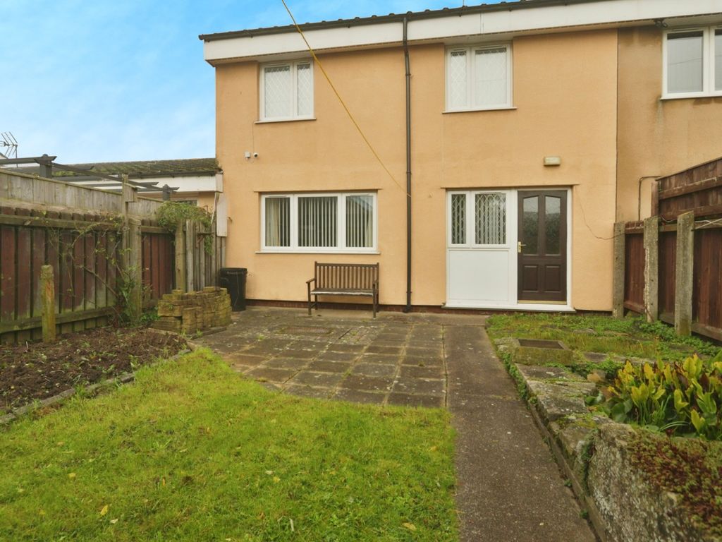 3 bed terraced house for sale in Yeadon Garth, Bransholme, Hull HU7, £