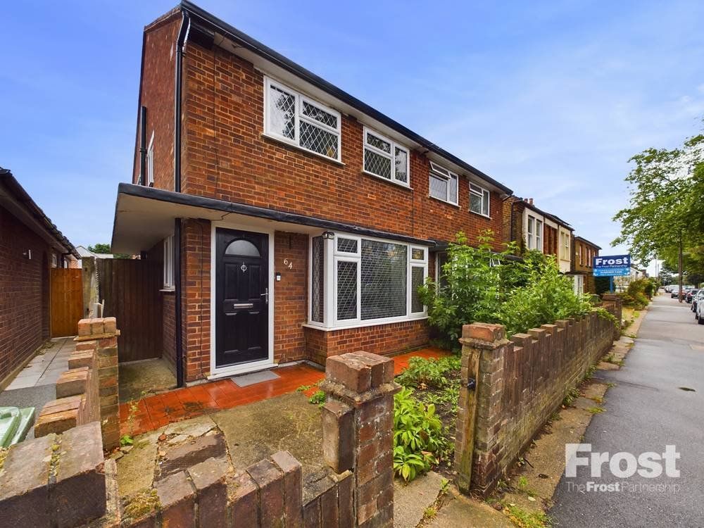 3 bed semidetached house for sale in Park Road, Ashford, Surrey TW15