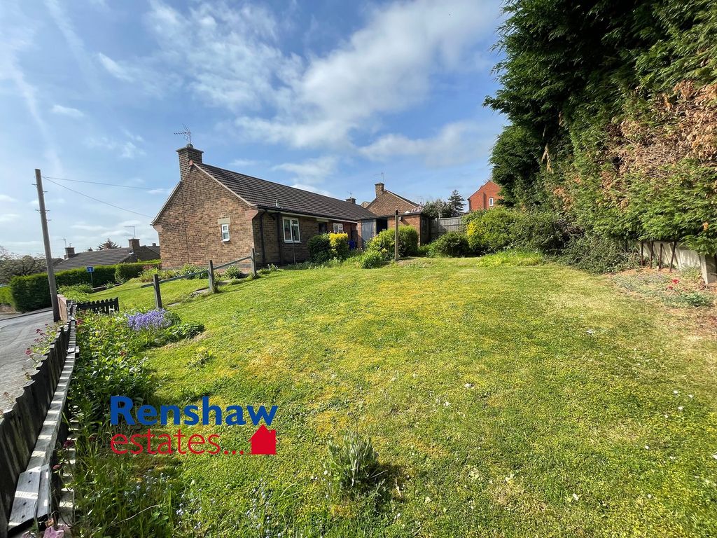 1 bed semidetached bungalow for sale in Hemlock Lane, Kirk Hallam