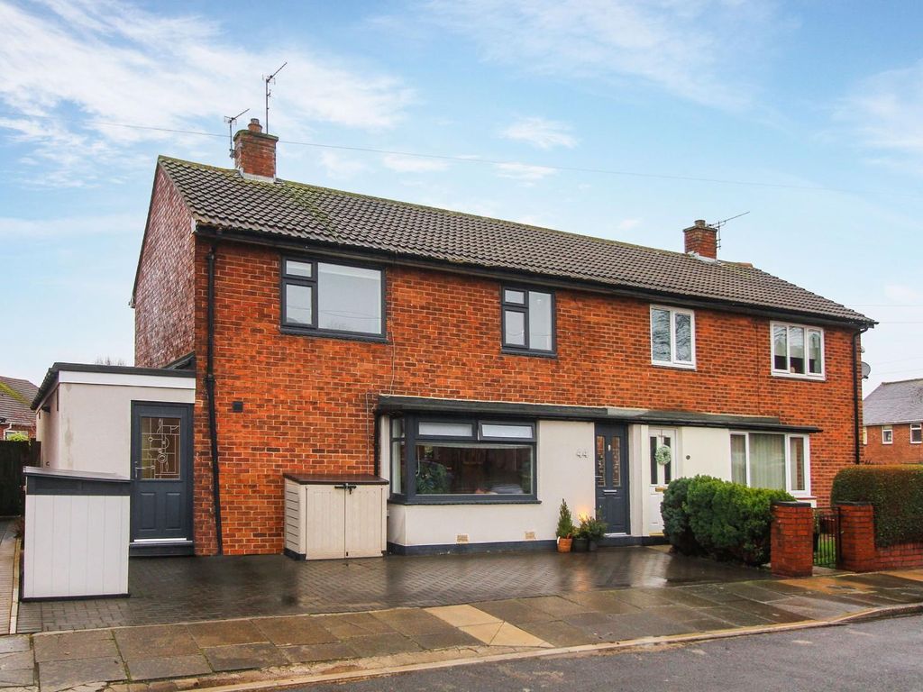 3 bed semidetached house for sale in Stanton Road, North Shields NE30