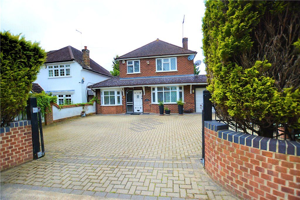 4 bed detached house for sale in Old Mill Road, Denham, Uxbridge UB9 Zoopla