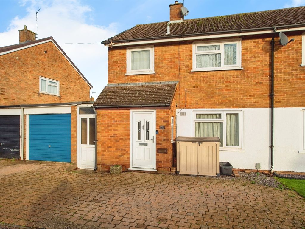 3 bed semidetached house for sale in Boxted Road, Hemel Hempstead HP1