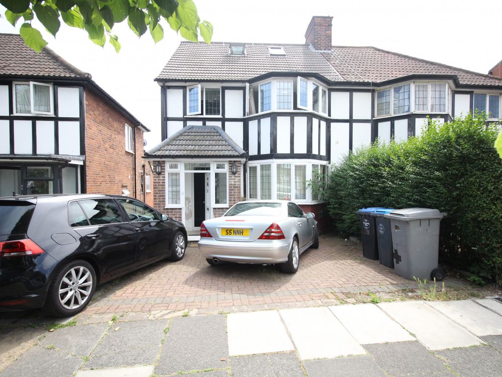 Studio to rent in Vivian Avenue, Wembley, Greater London HA9 Zoopla