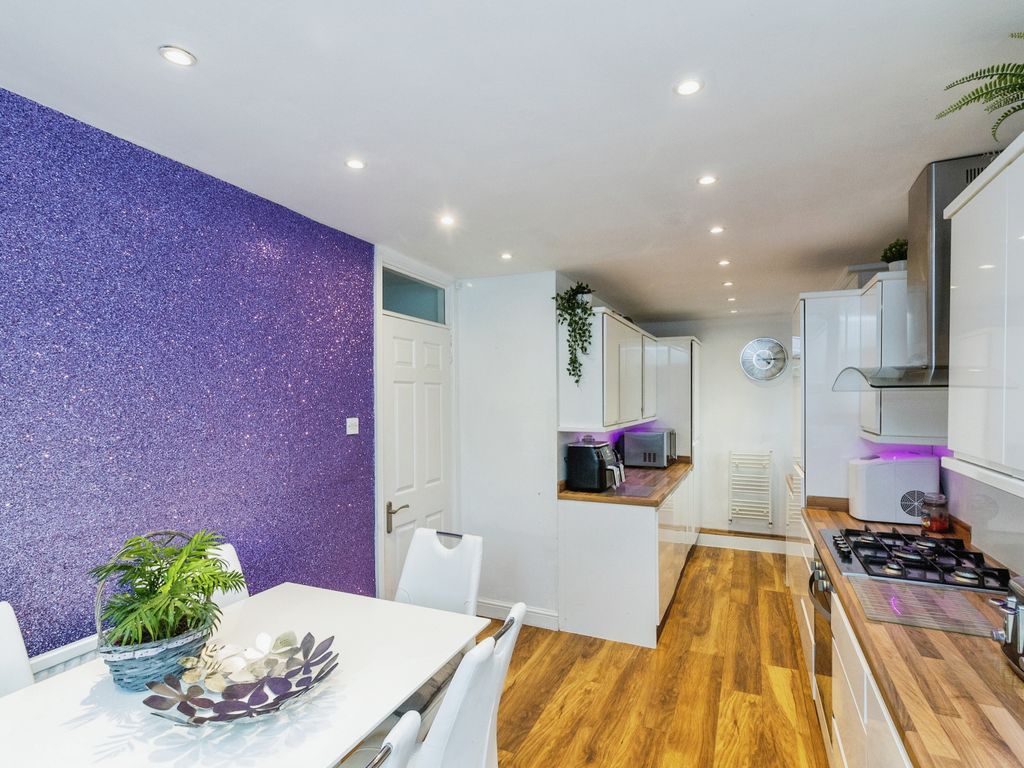 3 bed bungalow for sale in Paterson Close, Stocksbridge, Sheffield