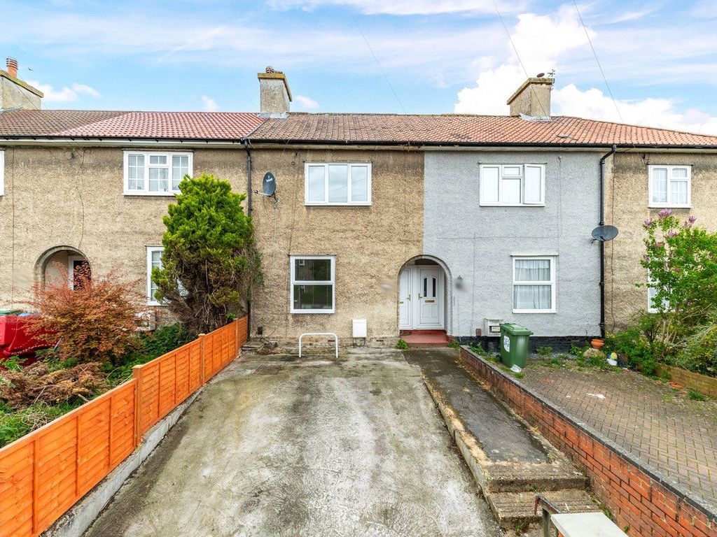 2 bed terraced house for sale in Galahad Road, Brmley, Kent BR1, £