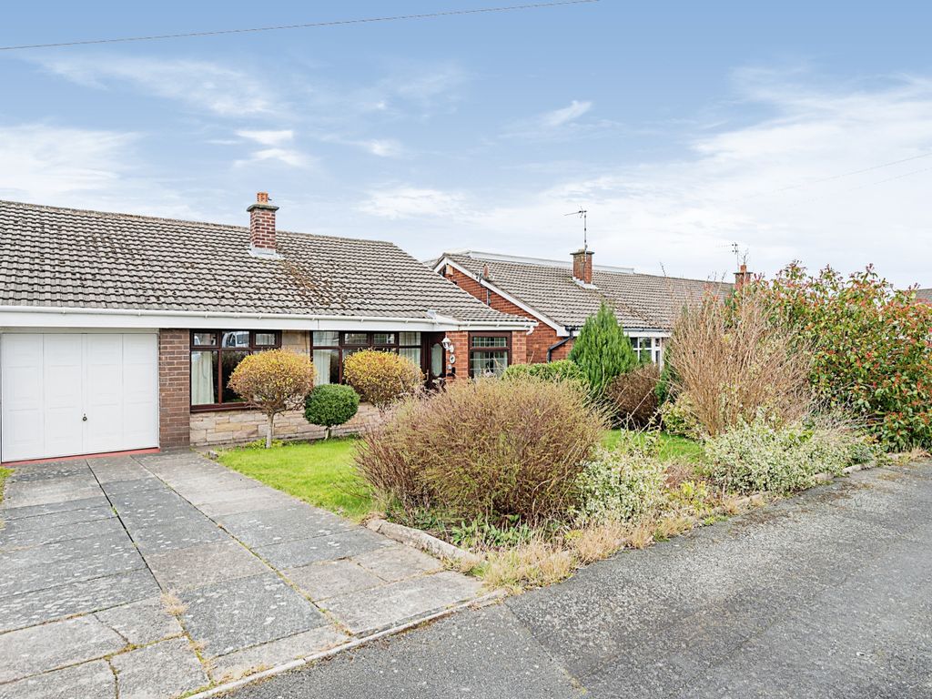 3 bed bungalow for sale in Radlett Close, Penketh, Warrington, Cheshire