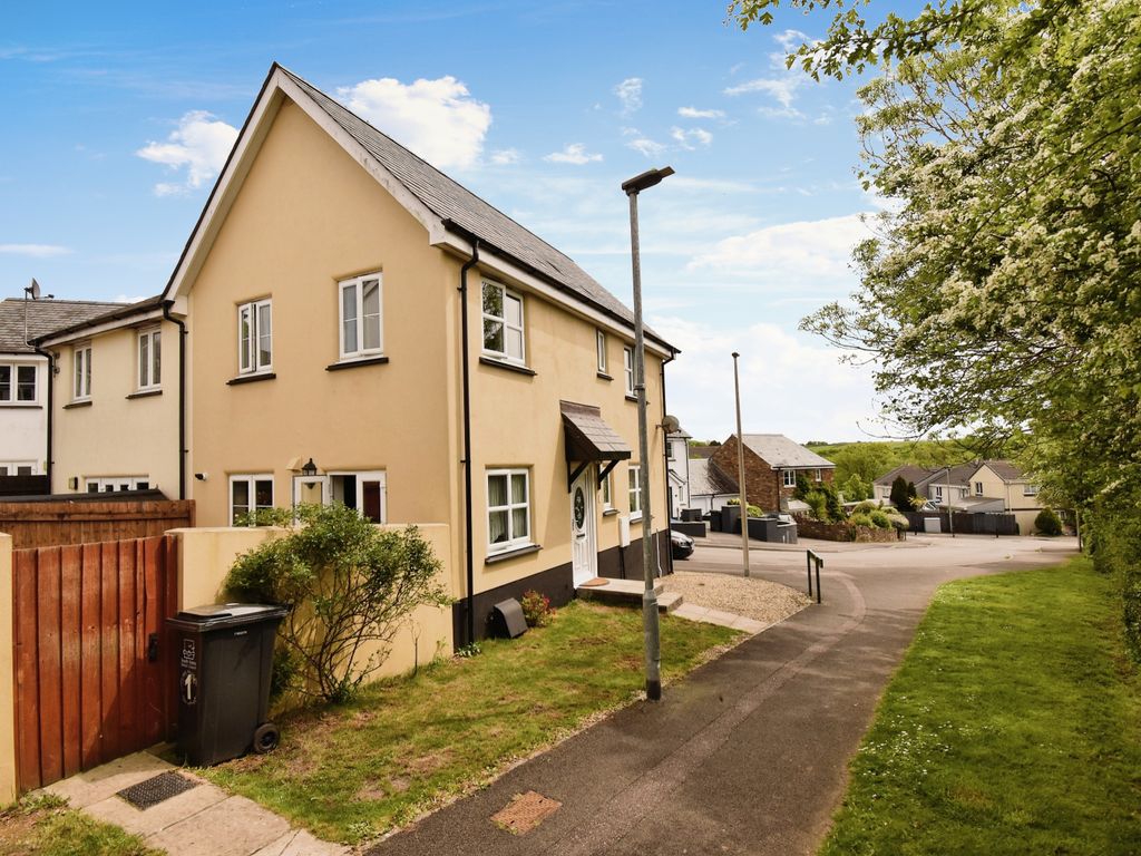 2 bed end terrace house for sale in Hawthorne Walk, Lee Mill Bridge