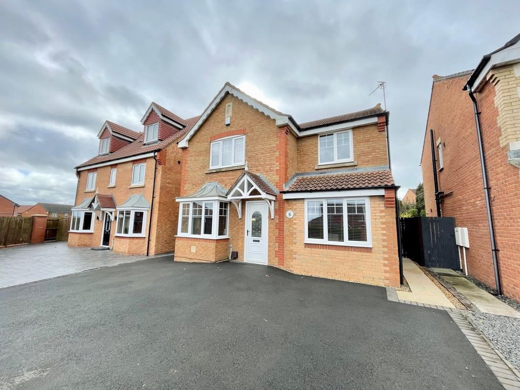 4 bed detached house for sale in Bluebell Way, Cuthbert