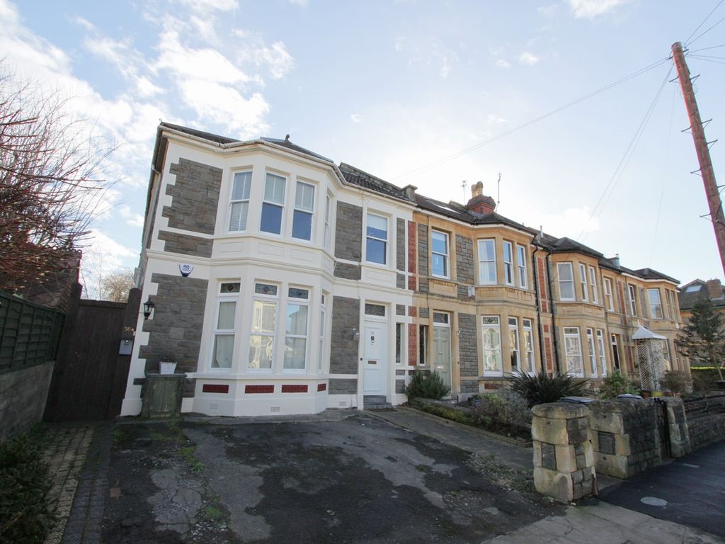 3 bed to rent in Effingham Road, Bristol BS6, £1,950 pcm