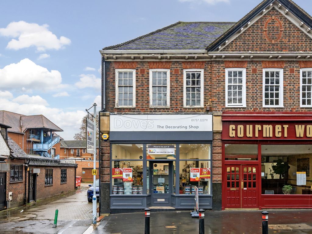 2 bed flat for sale in Bell Street, Reigate, Surrey RH2, £200,000 Zoopla