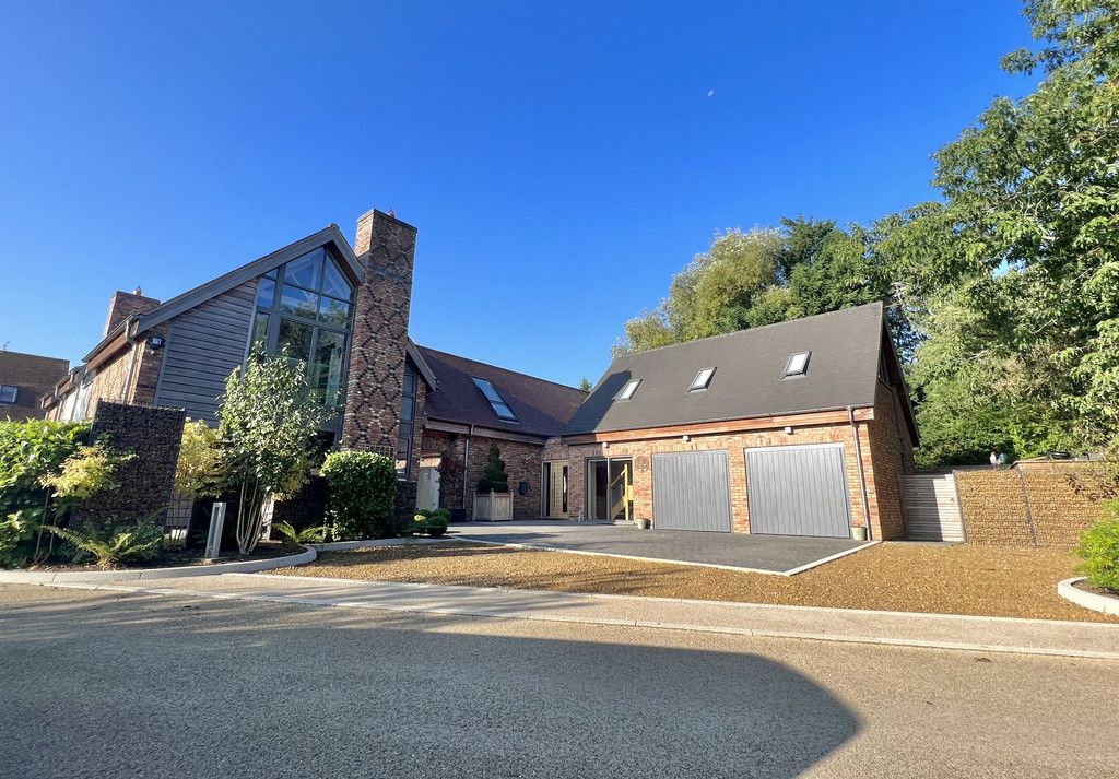 5 bed detached house for sale in Draycote Water, Rugby CV23, £1,323,000