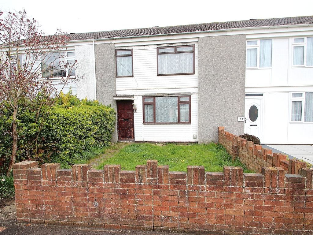 3 bed terraced house for sale in Wallington Court, Fareham PO14, £