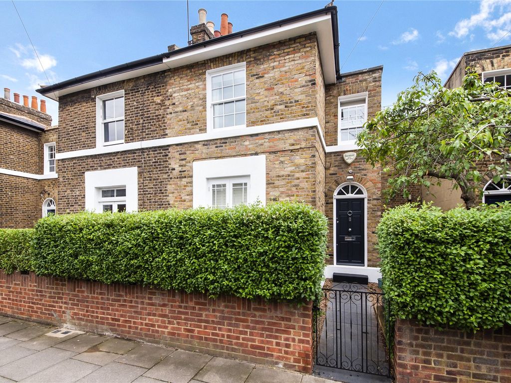 3 bed terraced house for sale in Hertford Road, London N1 Zoopla