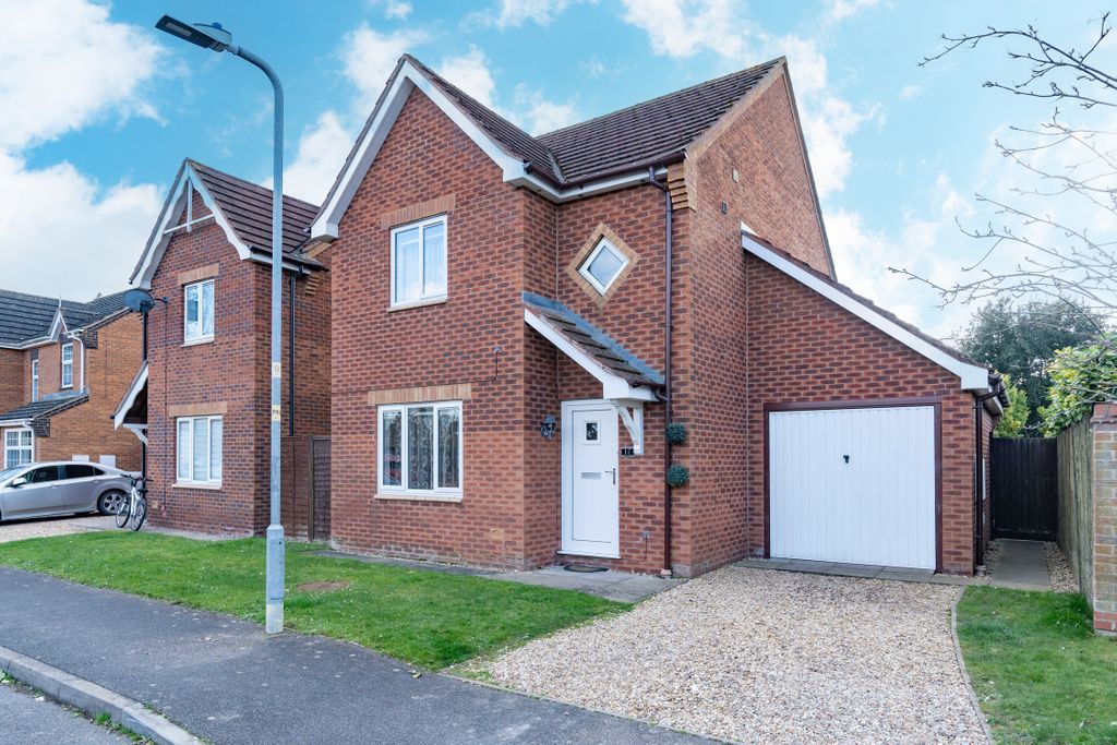 3 bed detached house for sale in Sorrel Drive, Spalding PE11 Zoopla