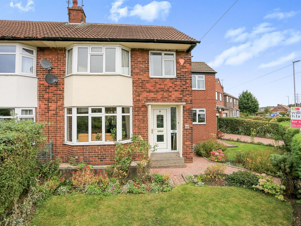 4 bed semidetached house for sale in Chatsworth Road, Pudsey LS28 Zoopla