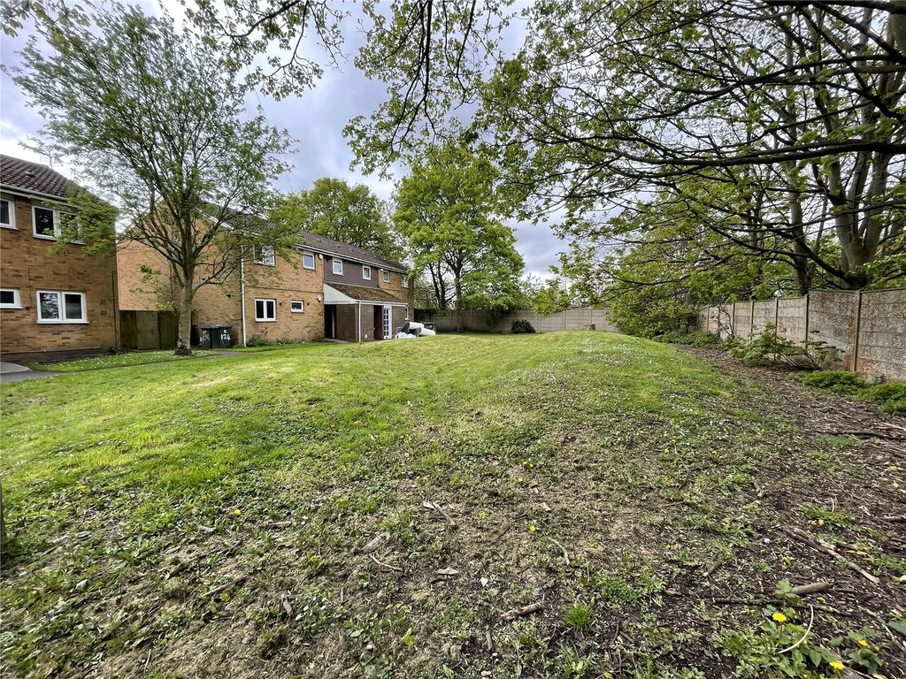 3 bed for sale in Rooker Avenue, Parkfields, Wolverhampton, West Midlands WV2, £