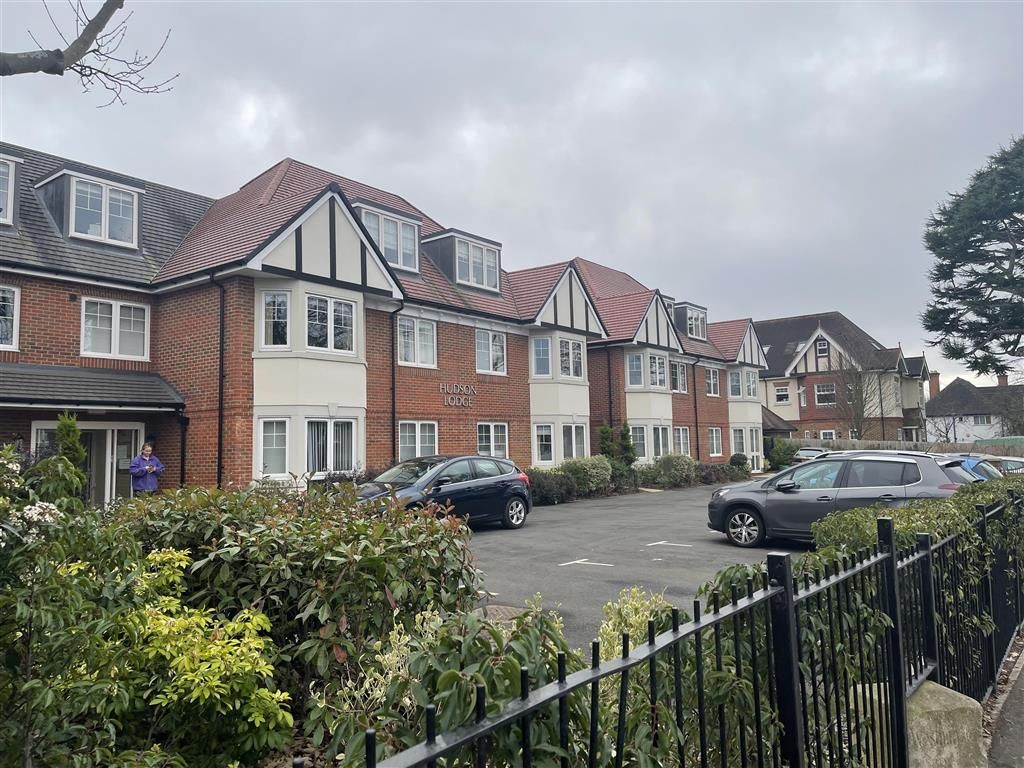 1 bed flat for sale in Cheam Road, Sutton, Surrey SM1 Zoopla