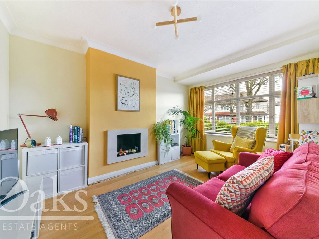 3 bed end terrace house for sale in Capri Road, Croydon CR0