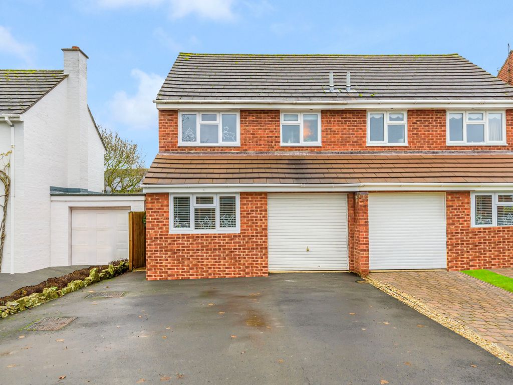 3 bed semidetached house for sale in St. Peters Close, MoretonOnLugg