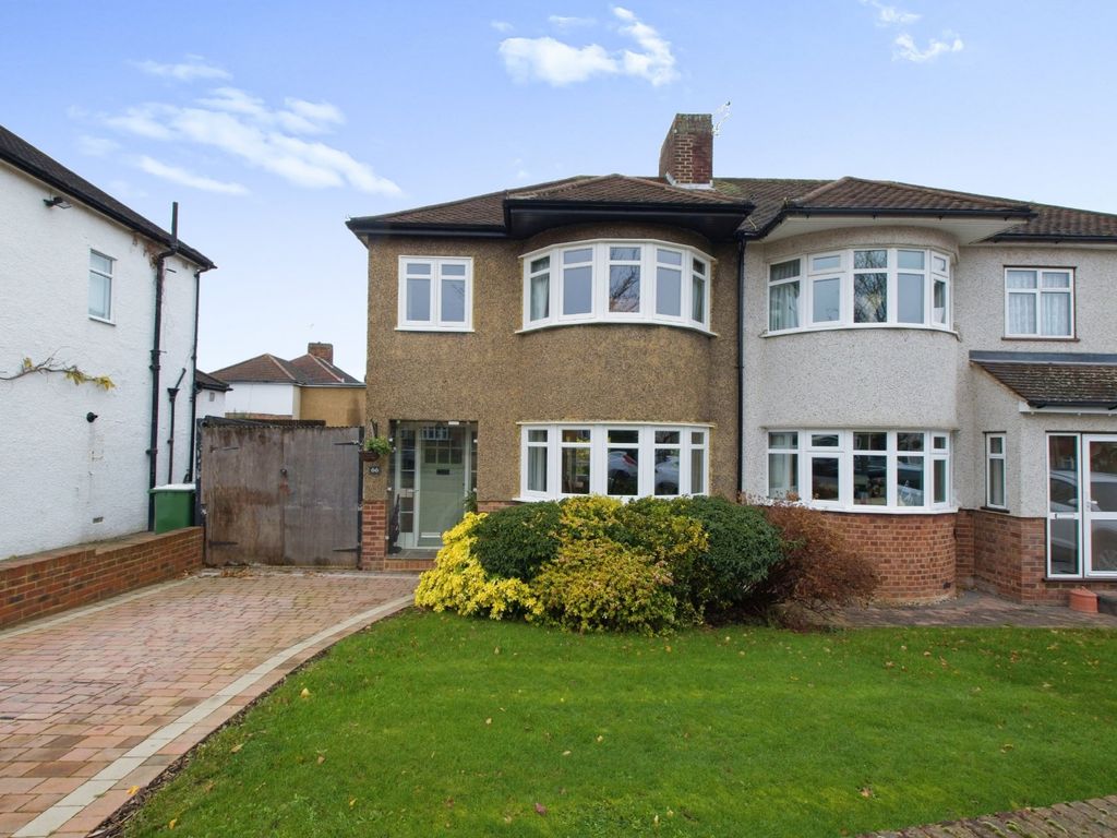 3 bed semidetached house for sale in Wren Road, Sidcup DA14 Zoopla