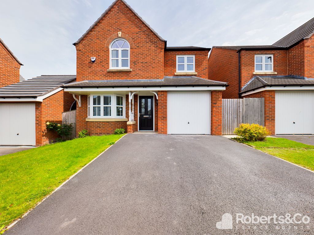 4 bed detached house for sale in Central Park Road, Lostock Hall