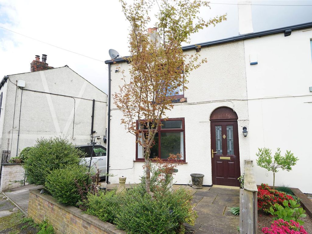2 bed cottage for sale in Old Sirs, Westhoughton, Bolton BL5, £180,000