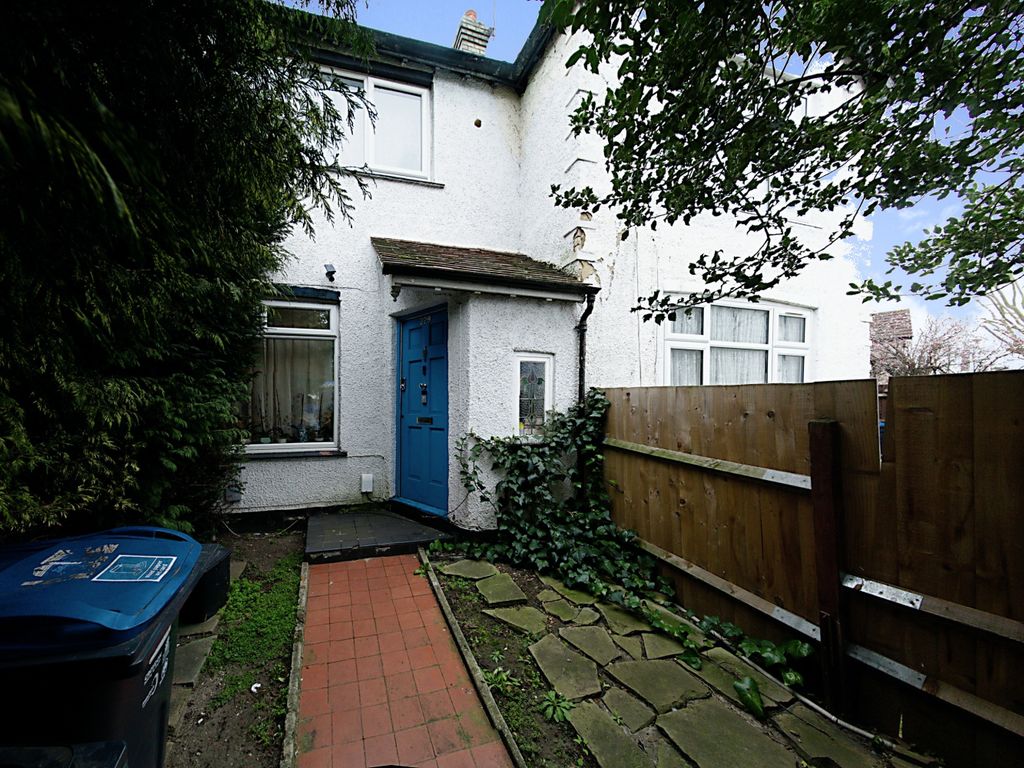 2 bed terraced house for sale in Thornton Road, Thornton Heath CR7 Zoopla
