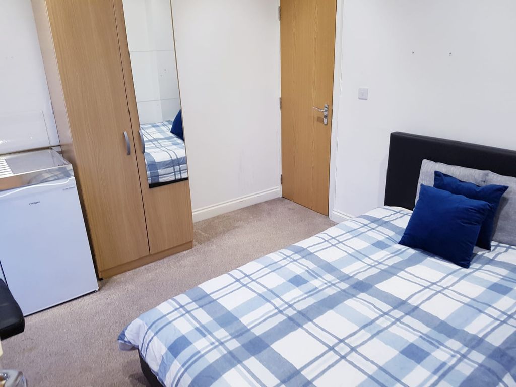 Room to rent in Leavesden Road, Watford WD24 Zoopla